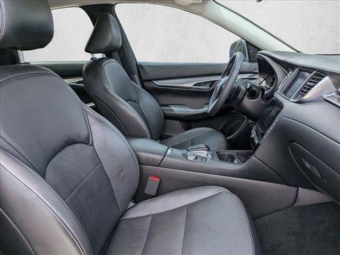 Used 2023 INFINITI QX50 Luxe FWD image 21