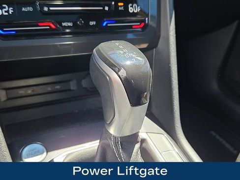 Used 2022 Volkswagen Tiguan SE R-Line AWD/4WD image 12