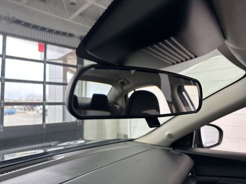 Used 2024 Nissan Sentra S image 29