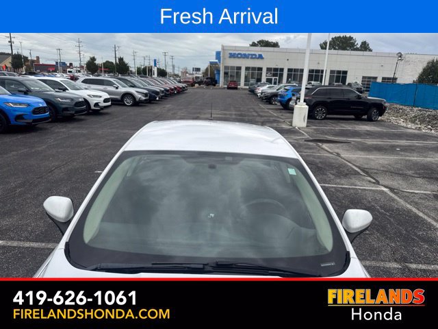 Used 2017 Ford Fusion SE FWD image 9