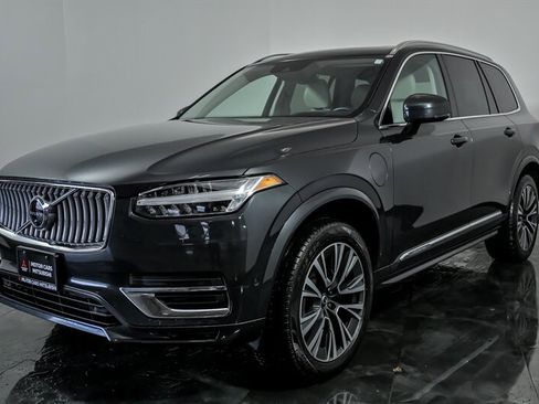 Used 2021 Volvo XC90 T8 Inscription Expression w/ Protection Package Premier image 5