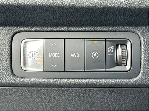 Used 2024 Chevrolet Traverse RS w/ LPO, Floor Liner Package image 13