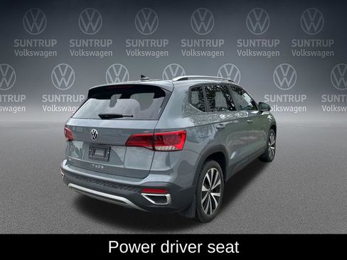 Used 2023 Volkswagen Taos SE FWD image 7