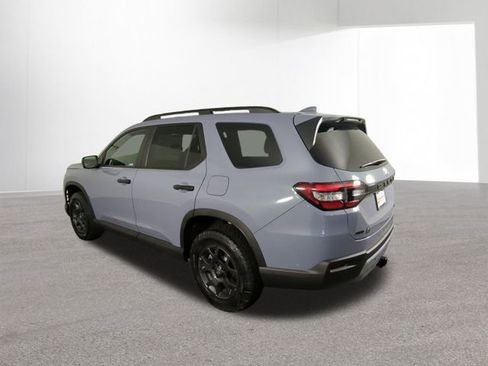 New 2025 Honda Pilot TrailSport image 18