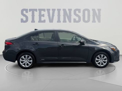 Used 2026 Toyota Corolla LE AWD/4WD image 6