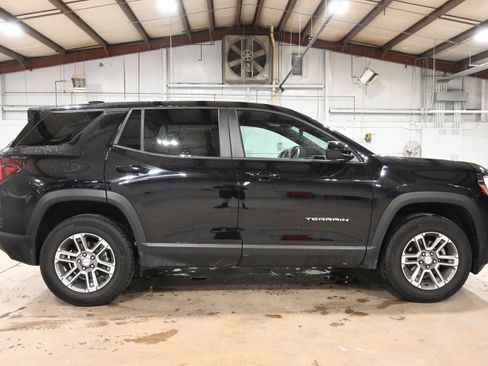 Used 2026 GMC Terrain Elevation FWD image 13