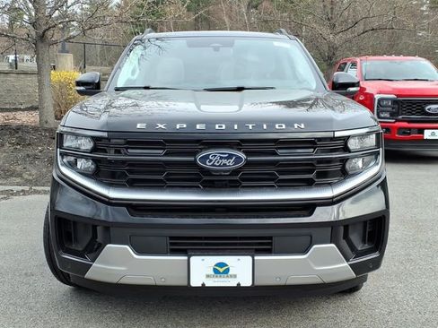 New 2026 Ford Expedition Platinum AWD/4WD image 2