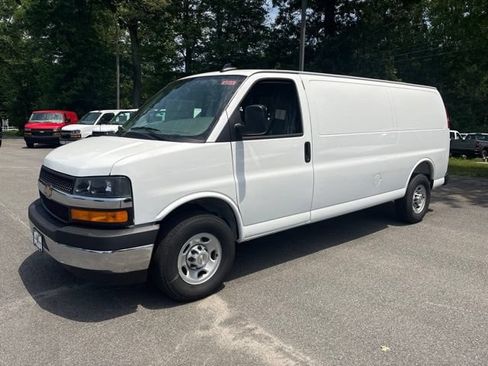 New 2026 Chevrolet Express 3500 Extended w/ Driver Convenience Package RWD image 2