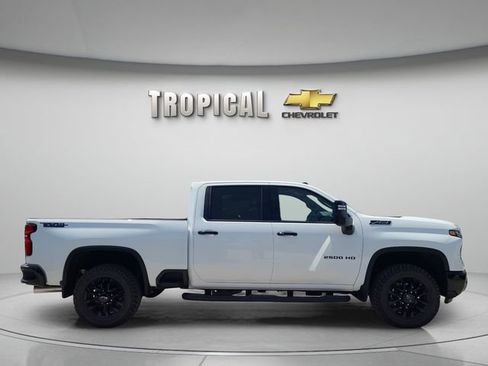New 2026 Chevrolet Silverado 2500 LTZ w/ LTZ Plus Package AWD/4WD image 6