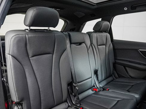 New 2026 Audi Q7 2.0T Premium image 13