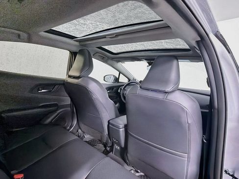 Used 2024 Toyota Prius Limited w/ Limited Premium Package FWD image 27