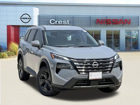 New 2026 Nissan Rogue SV FWD image 1