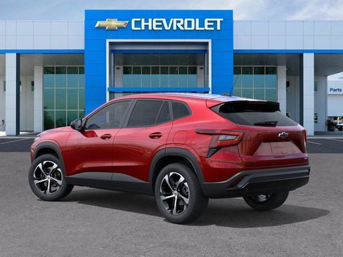 New 2026 Chevrolet Trax RS image 3