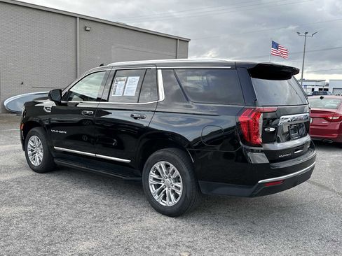 Used 2024 GMC Yukon SLT image 7