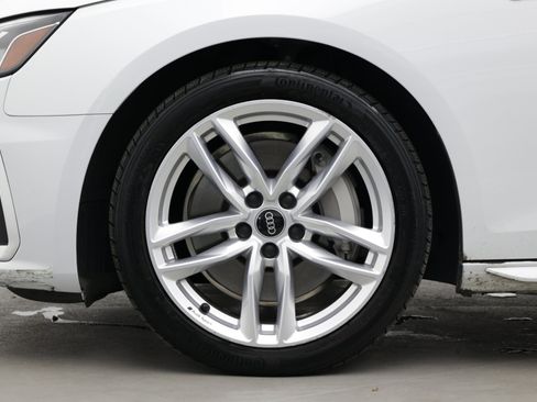 Used 2023 Audi A4 2.0T Premium w/ Convenience Package AWD/4WD image 10