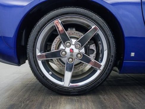 Used 2007 Chevrolet Corvette Coupe w/ Preferred Equipment Group RWD image 36