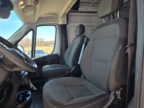 Used 2023 RAM ProMaster 2500 FWD image 15
