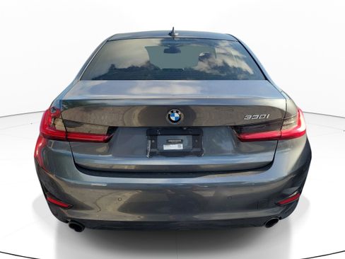 Used 2020 BMW 330i Sedan w/ Convenience Package RWD image 5