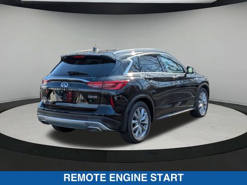 Used 2021 INFINITI QX50 Essential w/ Convenience Package AWD/4WD image 4
