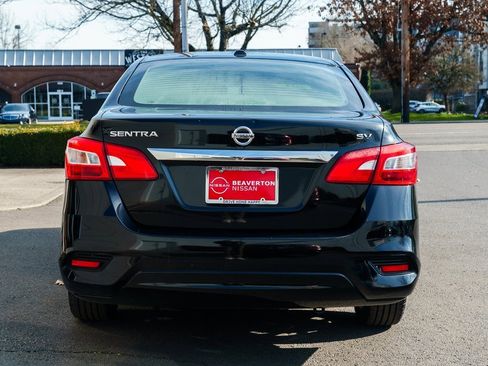 Used 2019 Nissan Sentra SV image 5