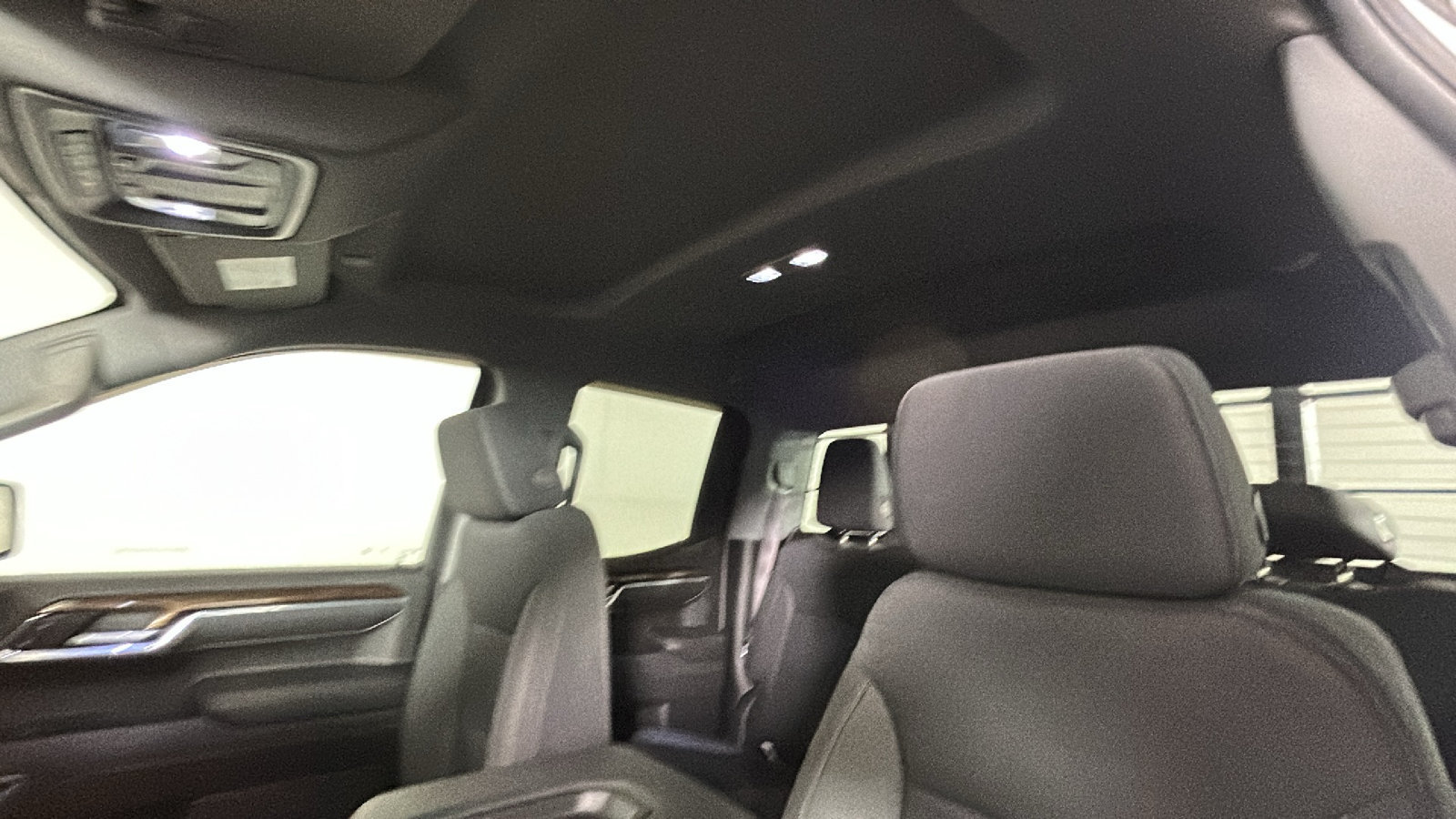 Used 2023 GMC Sierra 1500 SLE AWD/4WD image 15