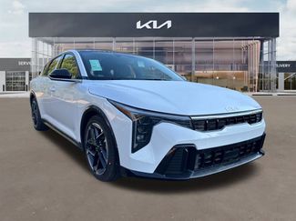 New 2025 Kia K4 GT-Line video 1