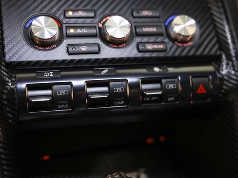 Used 2015 Nissan GT-R Black Edition AWD/4WD image 37
