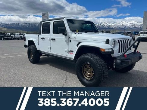 Used 2023 Jeep Gladiator Sport image 1