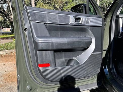 Used 2024 Hyundai Santa Fe Limited image 17