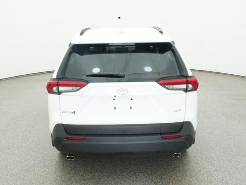 New 2025 Toyota RAV4 XLE image 7