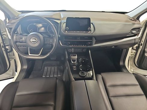 Certified 2023 Nissan Rogue SV w/ SV Premium B Package AWD/4WD image 9