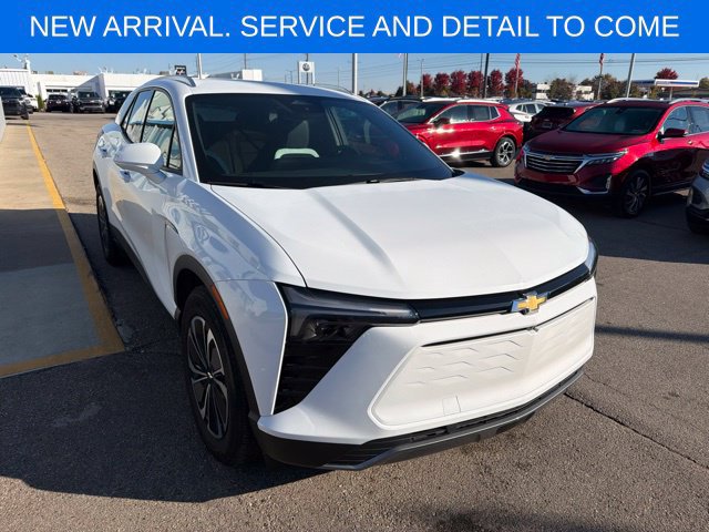 Used 2025 Chevrolet Blazer EV LT AWD/4WD image 5
