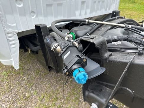 New 2025 GMC Sierra 3500 Pro w/ Convenience Package image 17