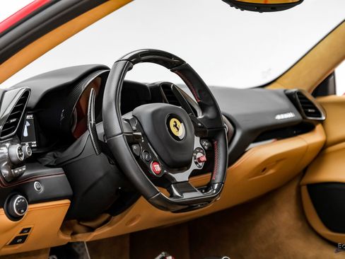 Used 2017 Ferrari 488 GTB RWD image 51
