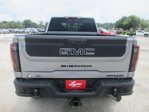 New 2026 GMC Sierra 2500 AT4X w/ AT4X AEV Edition AWD/4WD image 6