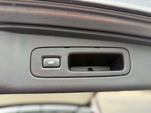 Used 2015 Honda CR-V Touring image 28