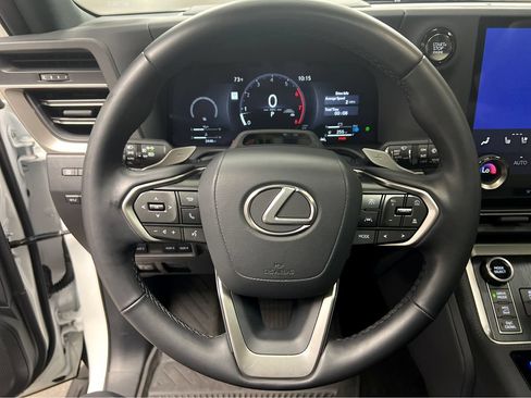 Certified 2026 Lexus GX 550 AWD/4WD image 11