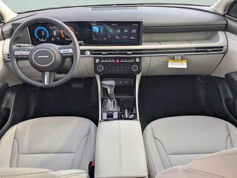 New 2026 Hyundai Tucson SEL image 13