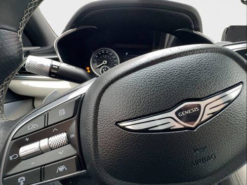 Used 2024 Genesis G70 2.5T AWD/4WD image 41