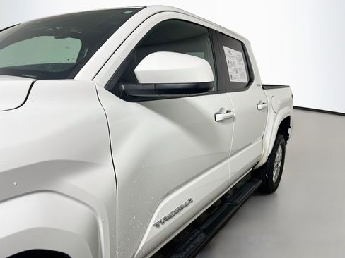 Used 2024 Toyota Tacoma SR5 RWD image 12