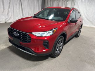 Used 2025 Ford Escape ST-Line AWD/4WD video 3