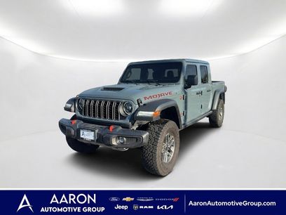 Used 2025 Jeep Gladiator Mojave