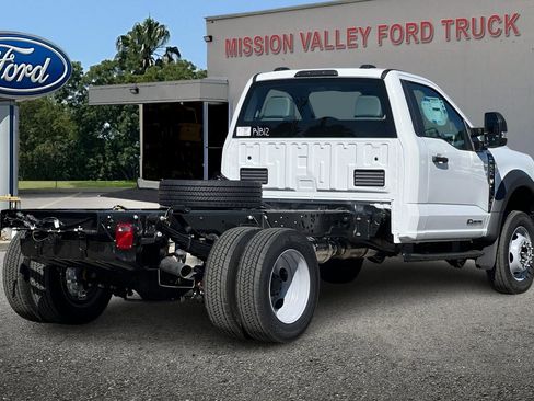New 2026 Ford F550 2WD Regular Cab Super Duty image 4