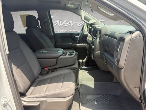 Used 2025 Chevrolet Silverado 1500 Custom Trail Boss AWD/4WD image 24
