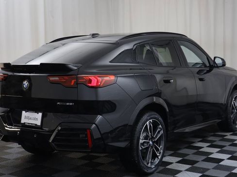 New 2026 BMW X2 xDrive28i w/ Technology Package image 16