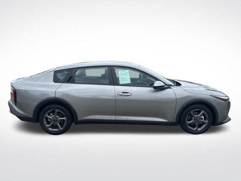 Used 2025 Kia K4 FWD image 11