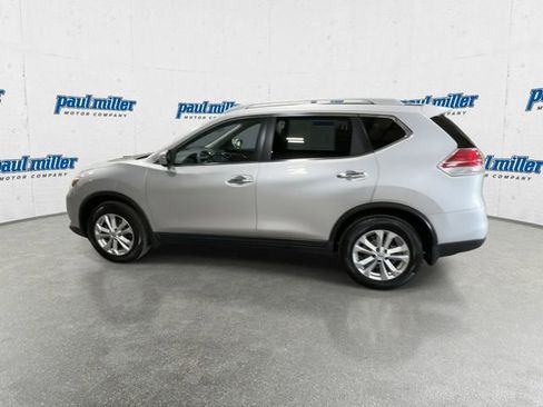Used 2015 Nissan Rogue SV AWD/4WD image 7
