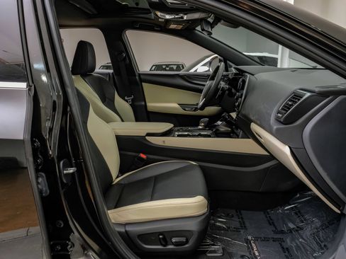 Used 2024 Lexus NX 250 FWD image 37
