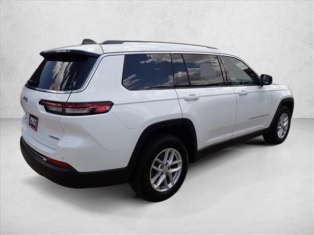 Used 2023 Jeep Grand Cherokee L Laredo w/ Trailer Tow Group (B) AWD/4WD image 4