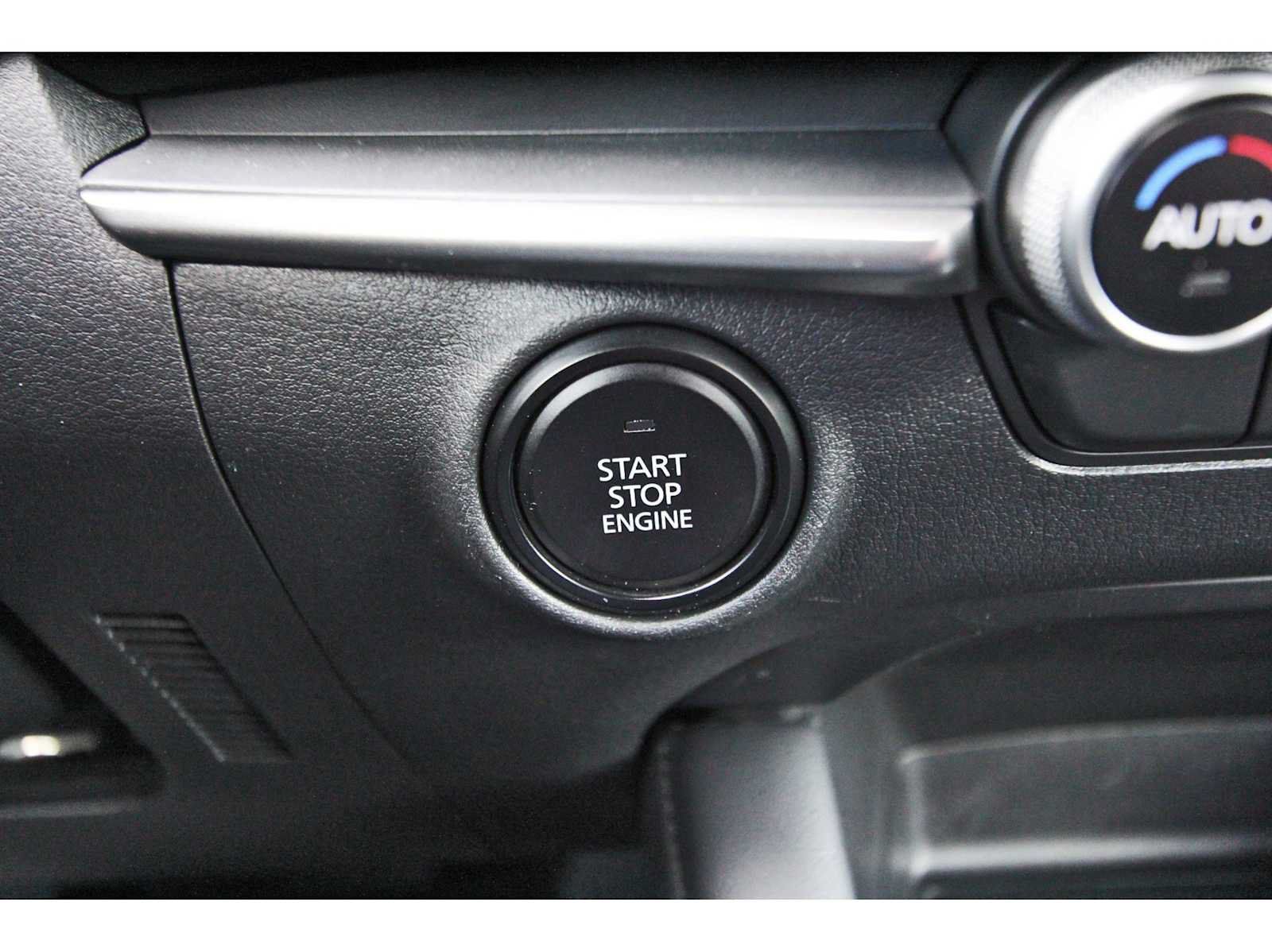 Used 2025 MAZDA MAZDA3 s Sport FWD image 27